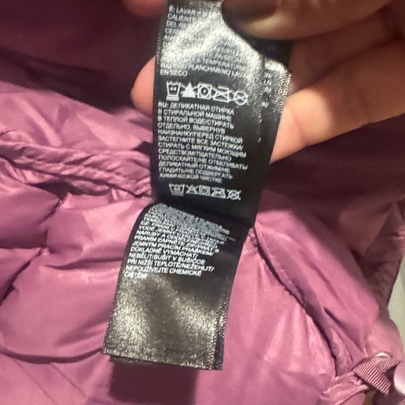 The North Face Lilac Puffer Jacket - Picture 4 of 13